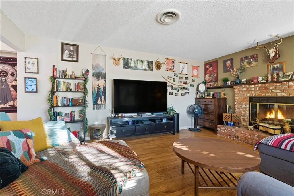 Coalinga, CA 93210,213 S Monterey