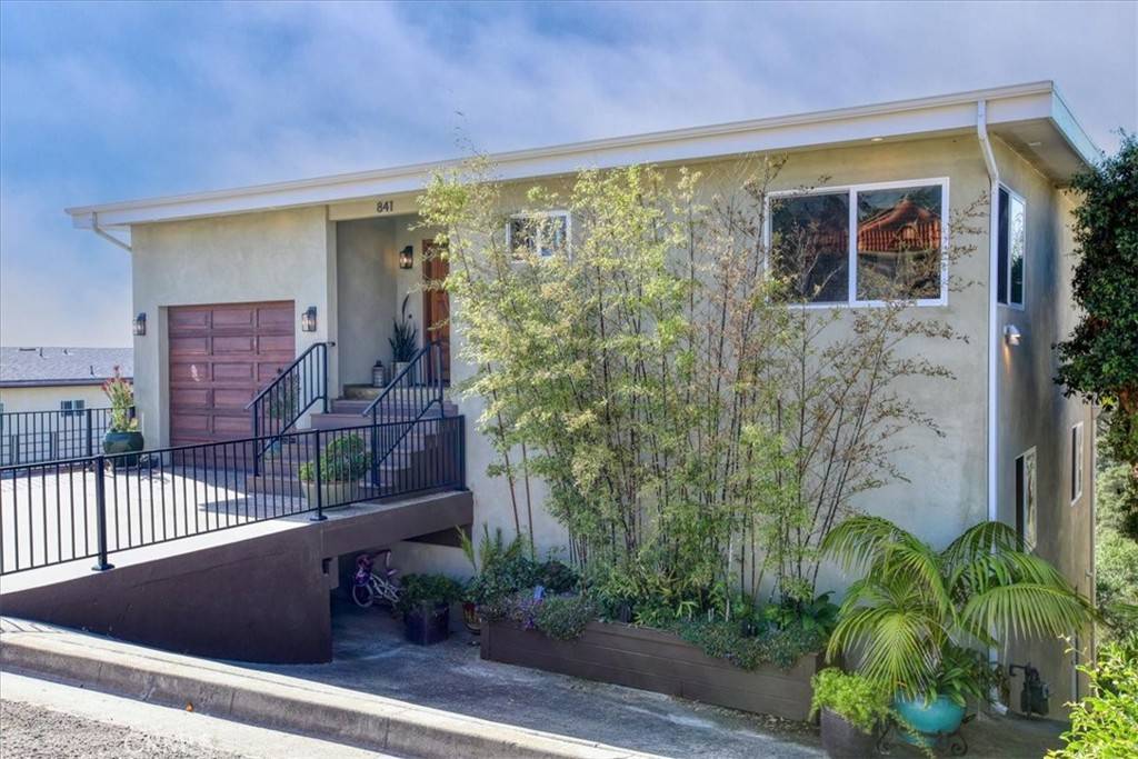 Pismo Beach, CA 93449,841 Visalia Street ST