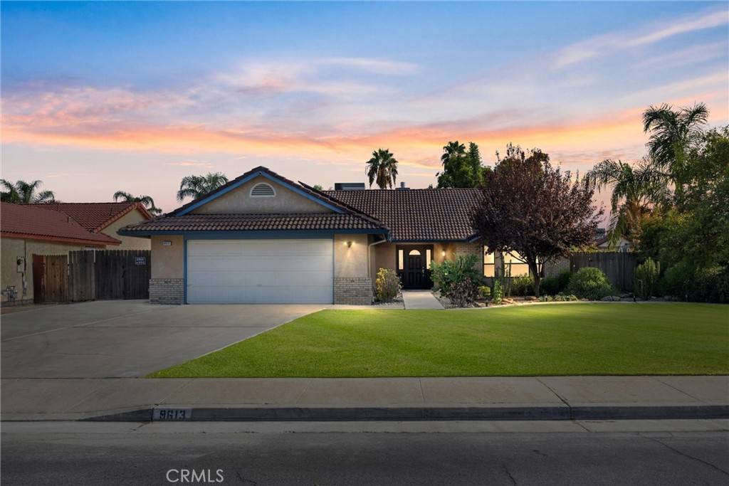 Bakersfield, CA 93311,9613 Bracken Oak