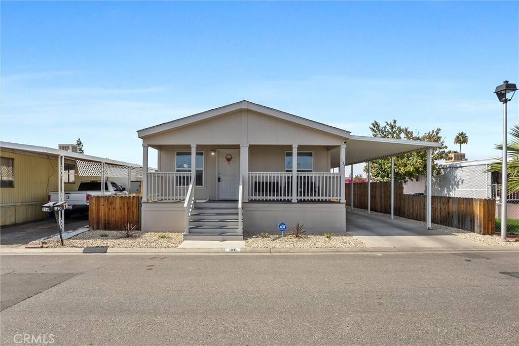 Bakersfield, CA 93304,4401 Hughes LN #135
