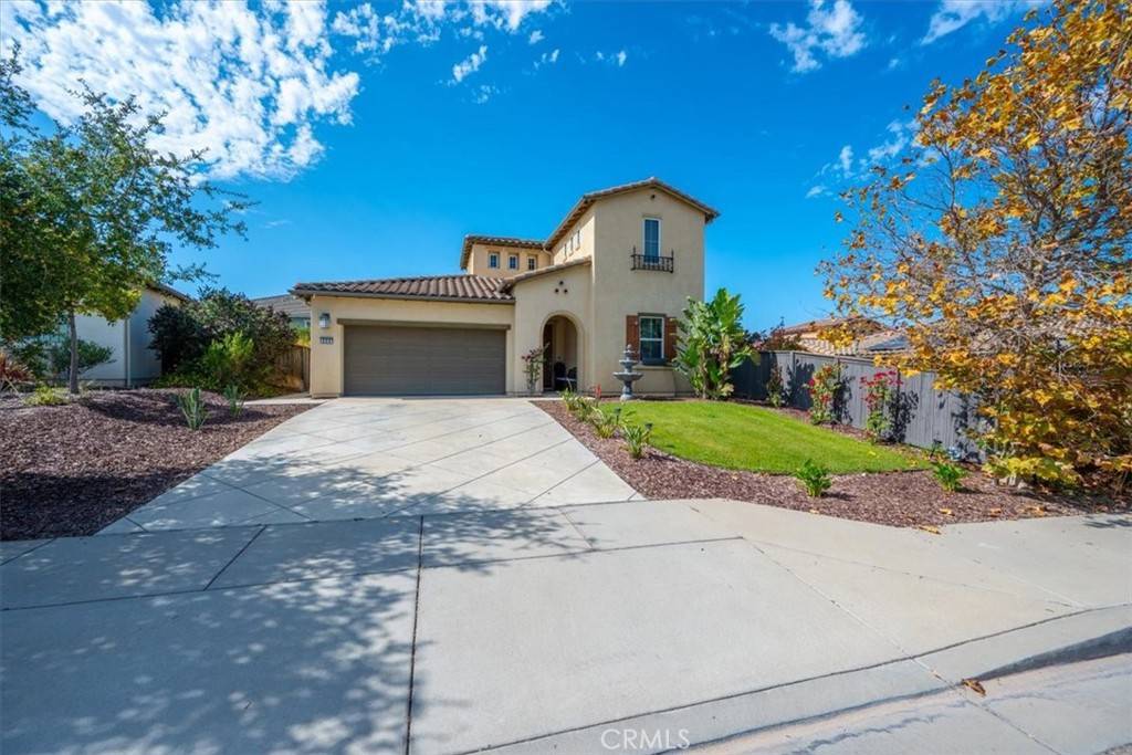 Santa Maria, CA 93455,850 Romneya