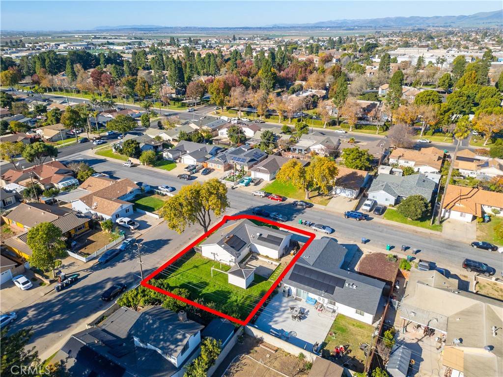 Santa Maria, CA 93458,914 W Camino Colegio