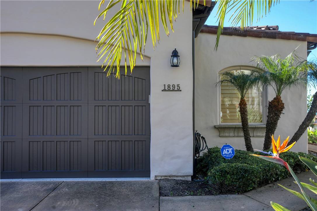 Pismo Beach, CA 93449,1895 Barcelona