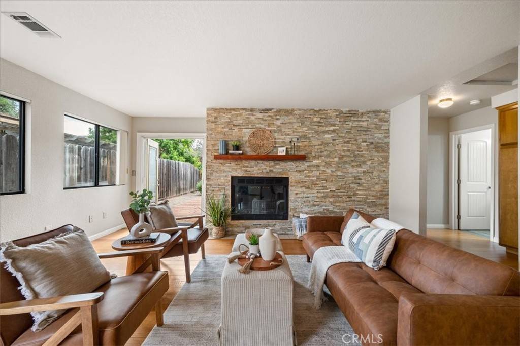 Nipomo, CA 93444,421 Souza