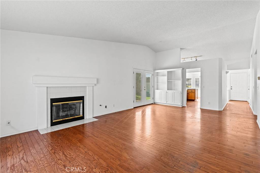 Santa Maria, CA 93455,515 El Nido CT