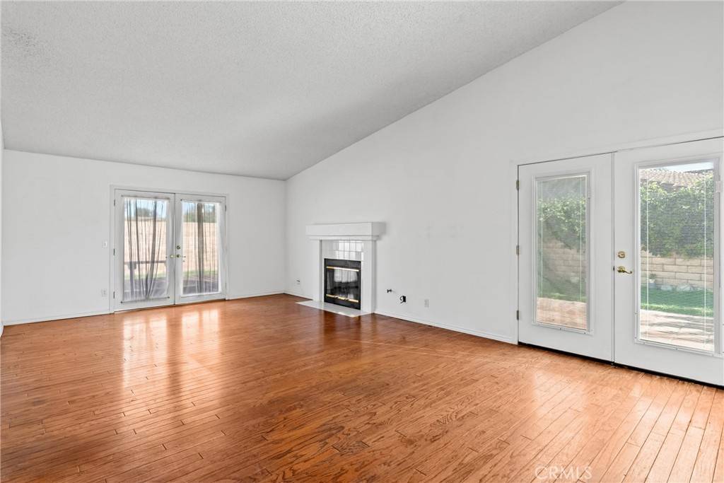 Santa Maria, CA 93455,515 El Nido CT