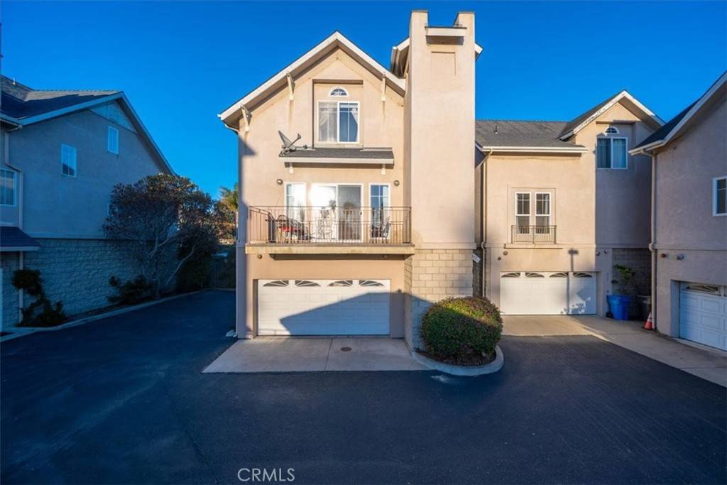 Pismo Beach, CA 93449,372 Park