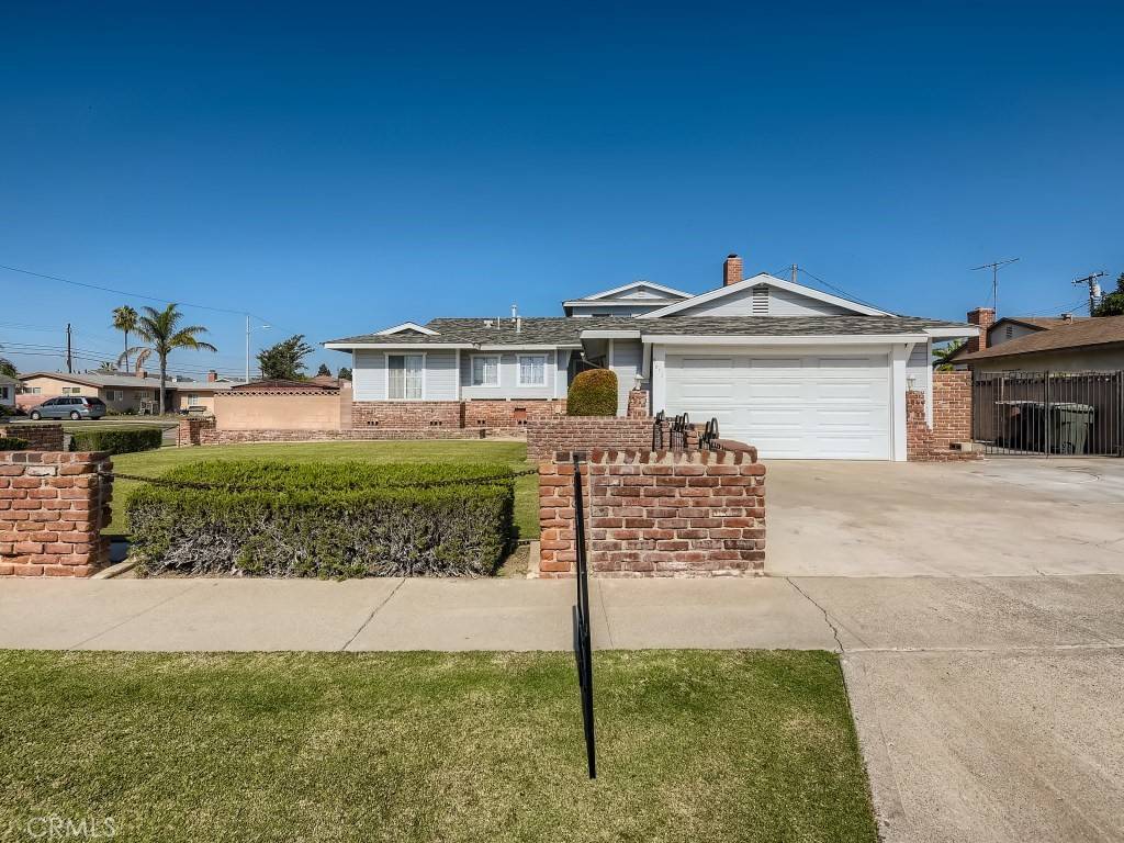 Garden Grove, CA 92844,9651 Oasis AVE