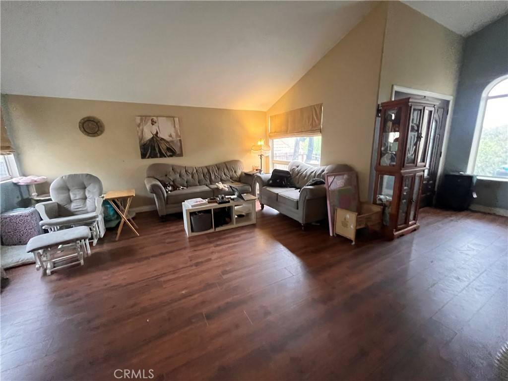 Ramona, CA 92065,24638 Pappas RD