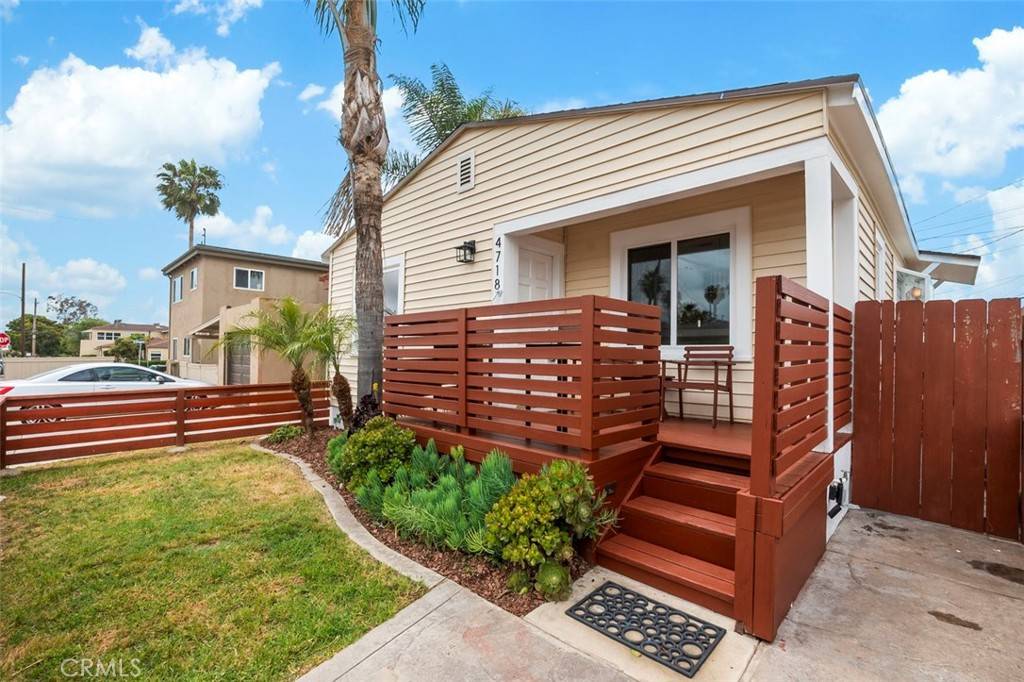 San Diego, CA 92109,4718 Dawes ST
