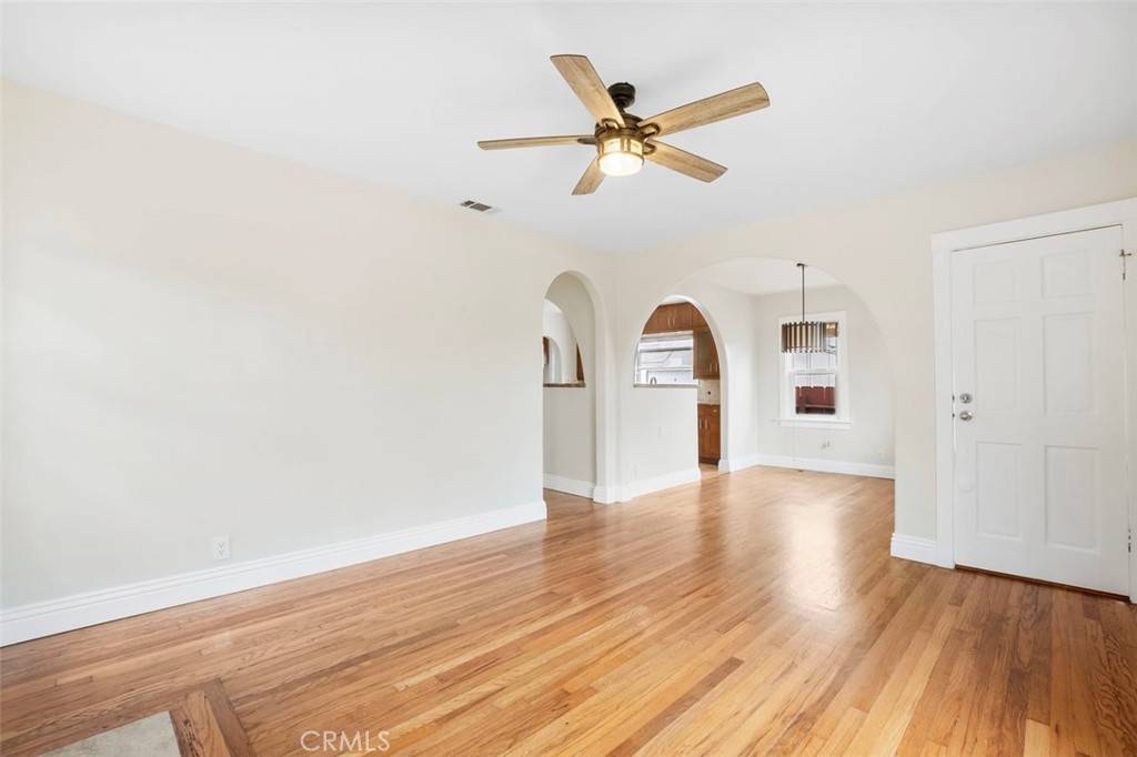 San Diego, CA 92109,4718 Dawes ST