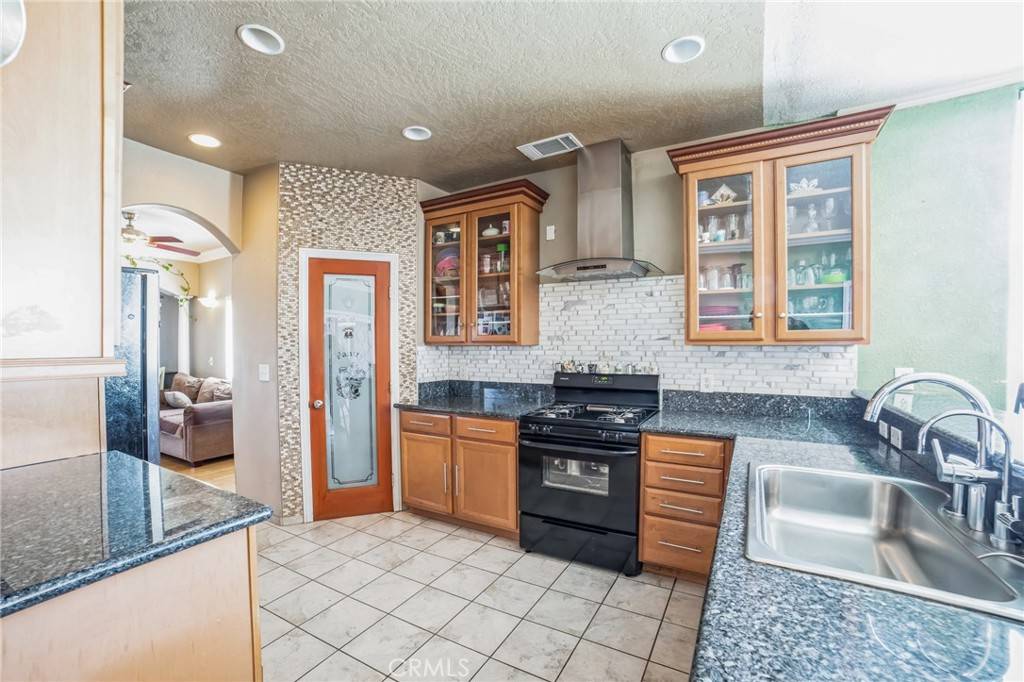 Apple Valley, CA 92307,15990 Tinta RD