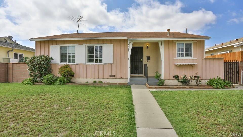 Norwalk, CA 90650,15307 Studebaker RD