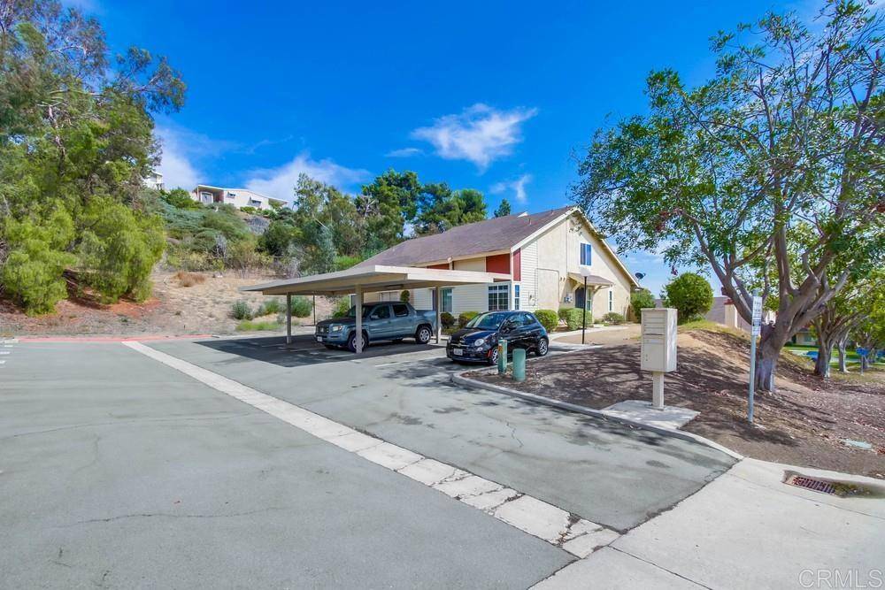 Paradise Hills, CA 92139,2066 Manzana Way