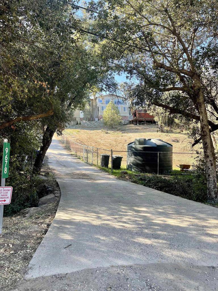 Descanso, CA 91916,9678 Garwood RD