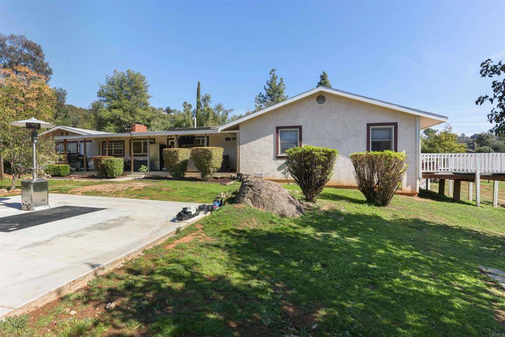 Alpine, CA 91901,945 Arnold Way