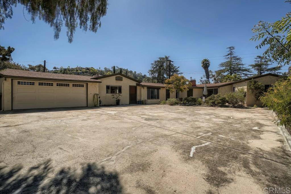 La Mesa, CA 91941,10035 Ward LN