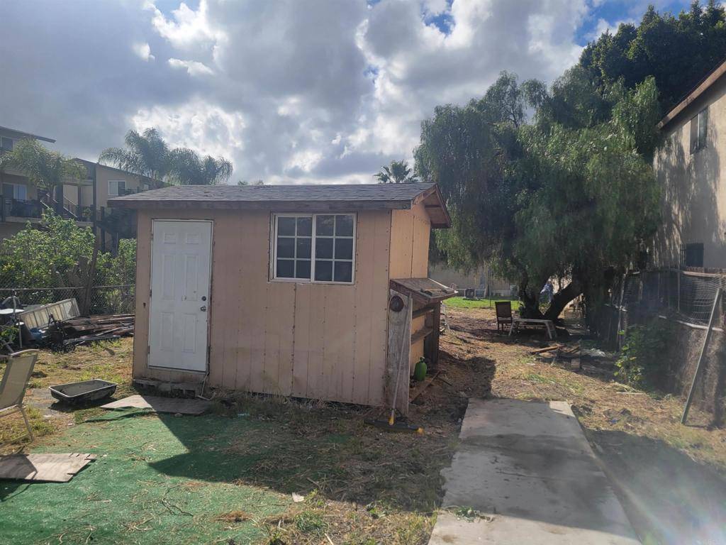 San Diego, CA 92102,222 50th ST