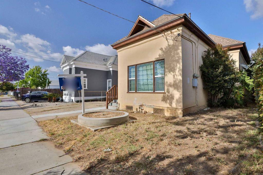 National City, CA 91950,921 Hoover AVE