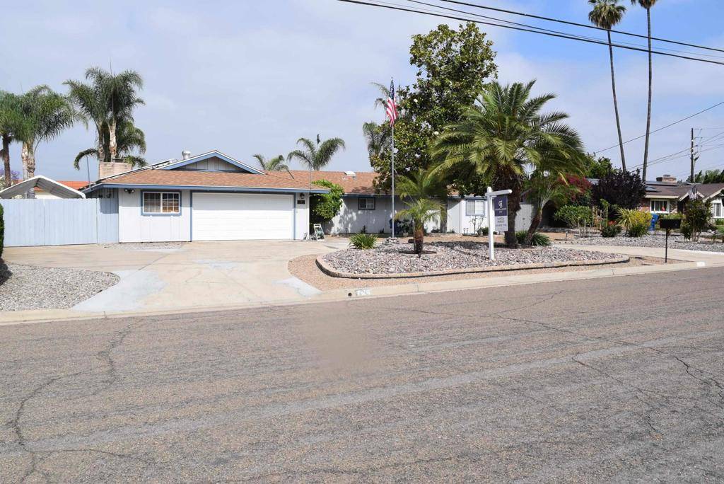 El Cajon, CA 92019,720 Terra LN