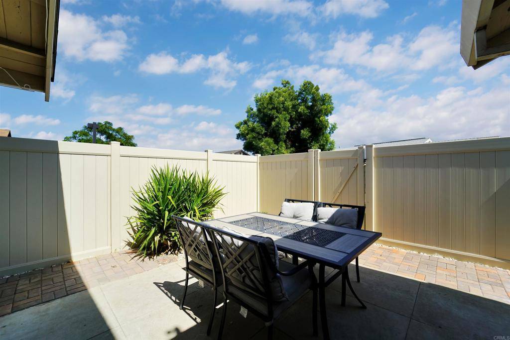 Santee, CA 92071,10381 Claudia LN