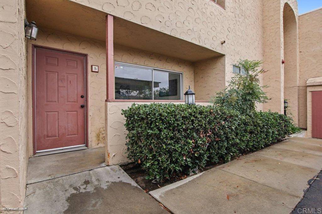 Spring Valley, CA 91977,3557 Kenora Drive #5