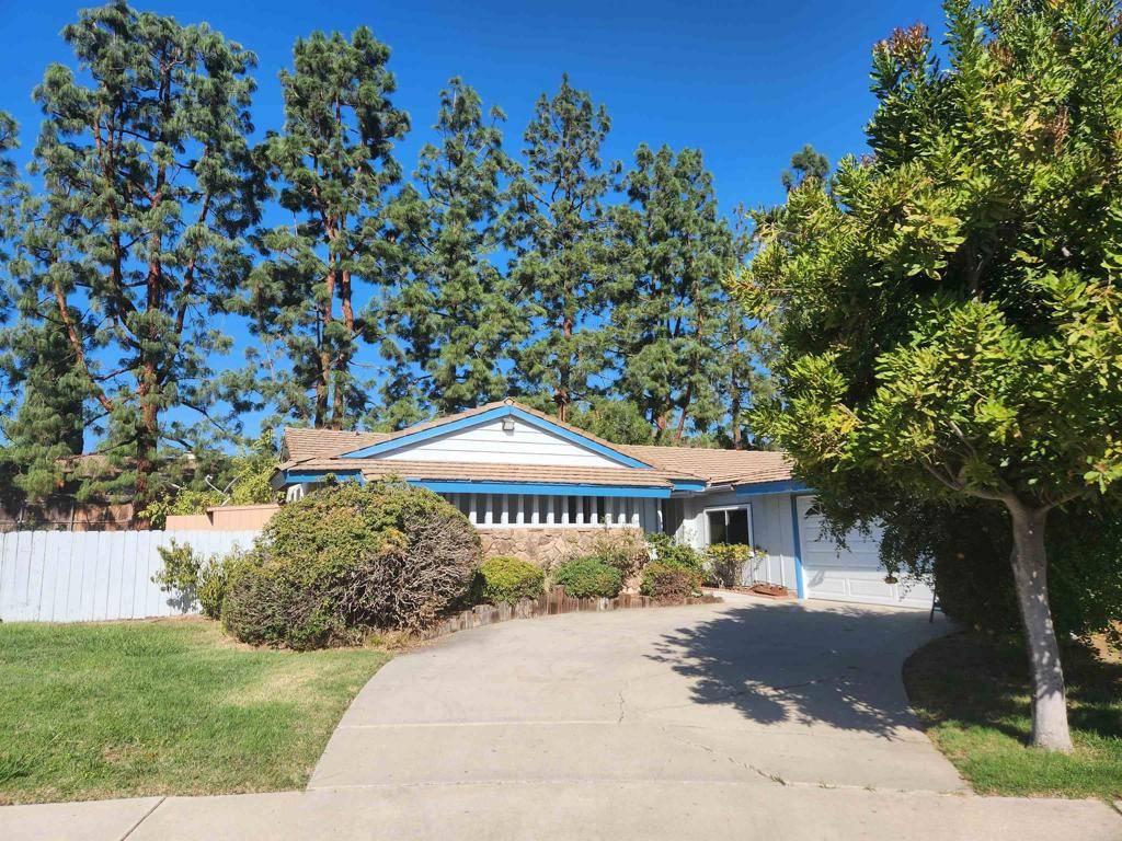 Santee, CA 92071,8816 Wigwam Court