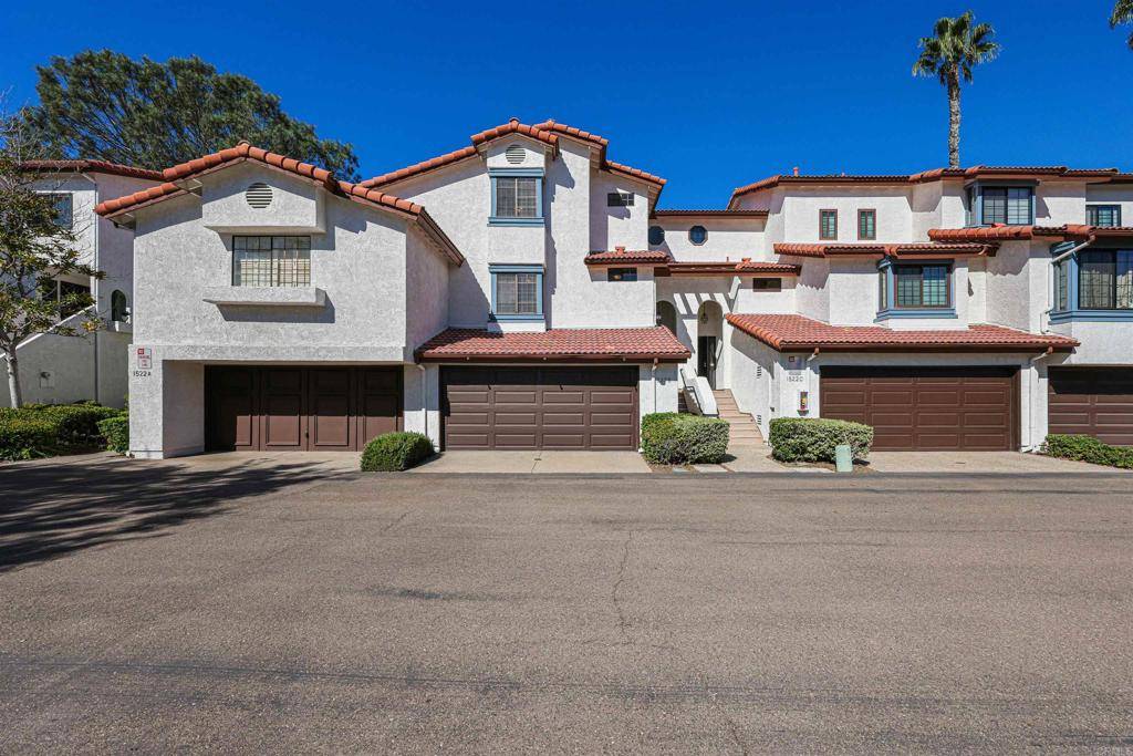 Chula Vista, CA 91910,1522 Apache DR #B