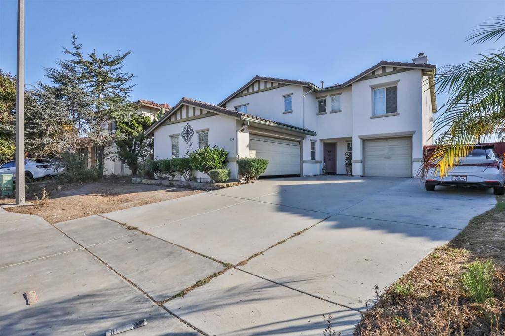 Chula Vista, CA 91911,756 De La Toba RD