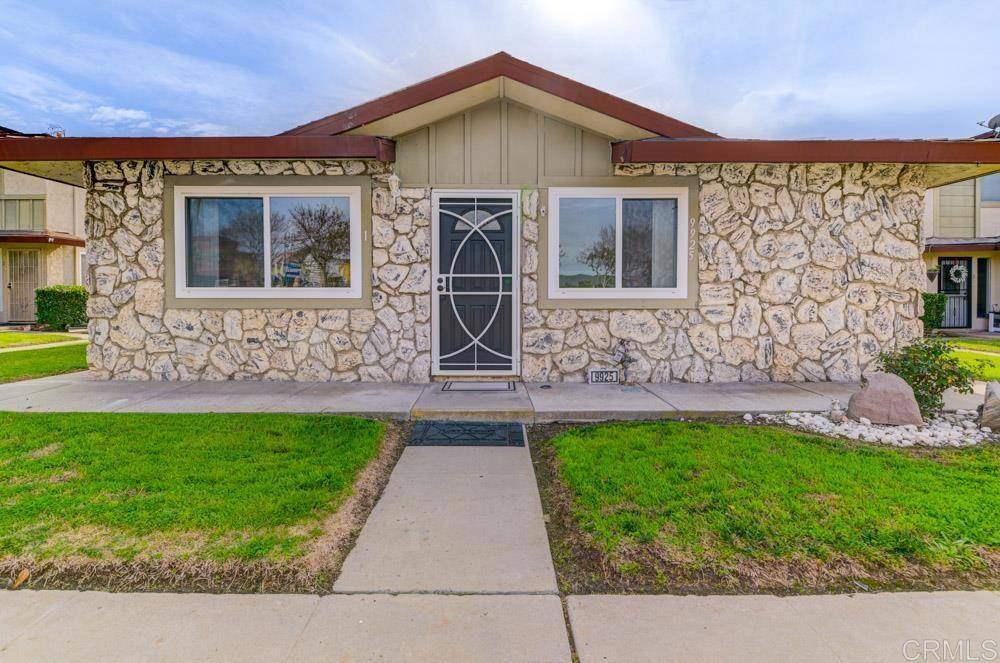Santee, CA 92071,9925 Mission Gorge Rd #1