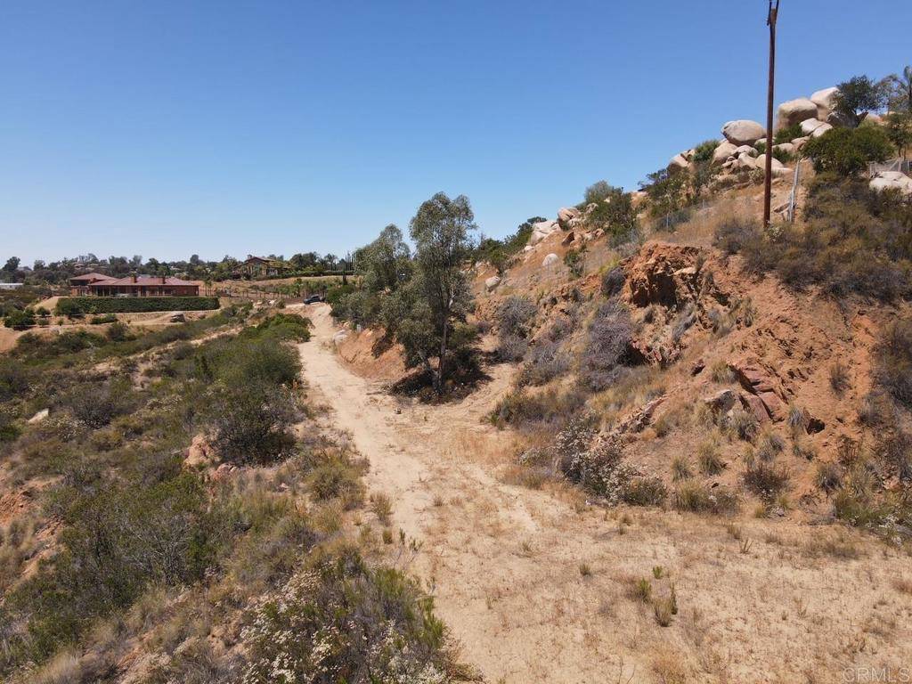 El Cajon, CA 92021,1 Mountain View Dr