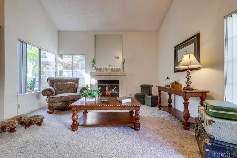 Paradise Hills, CA 92139,2438 MANZANA