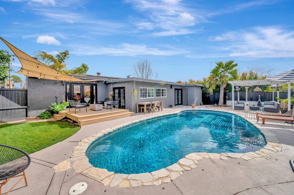 La Mesa, CA 91942,5966 Joel LN