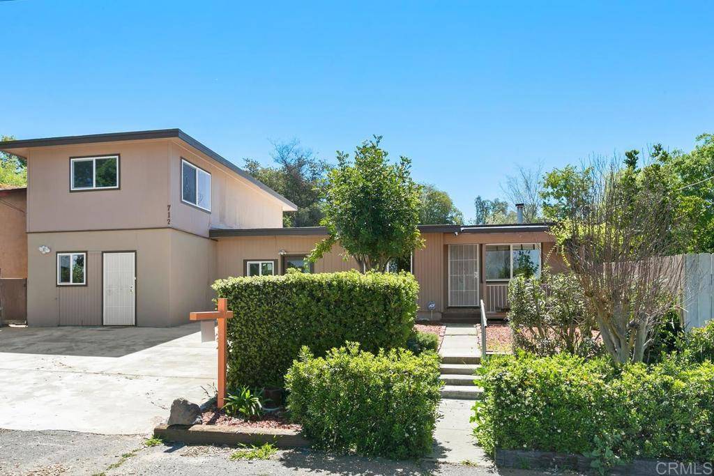 Ramona, CA 92065,712 G St