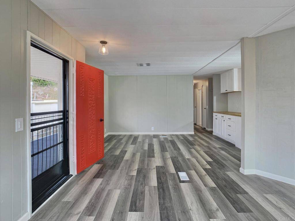 Santee, CA 92071,8712 N Magnolia #291