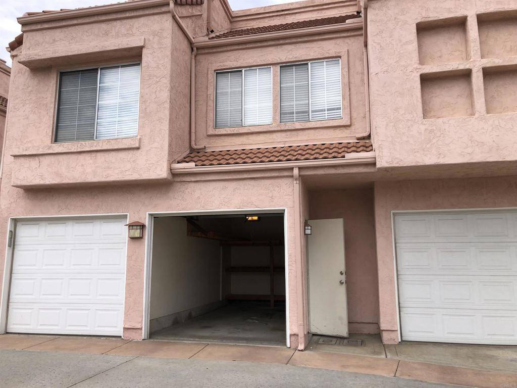 El Cajon, CA 92019,12032 Calle De Medio #165