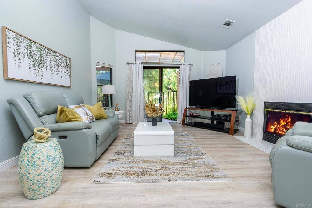 Escondido, CA 92025,861 Huckleberry LN