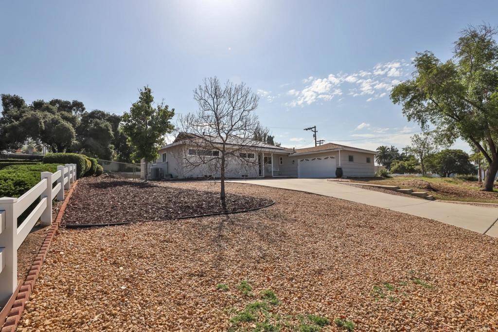 El Cajon, CA 92021,1421 Teton DR