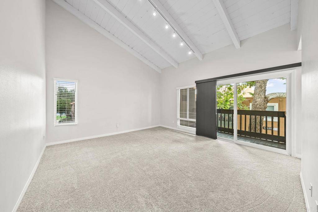 San Diego, CA 92127,17147 W Bernardo DR #201