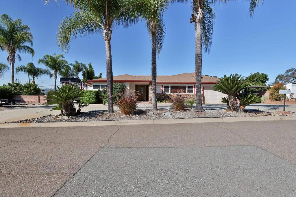 El Cajon, CA 92021,1408 Cascade PL