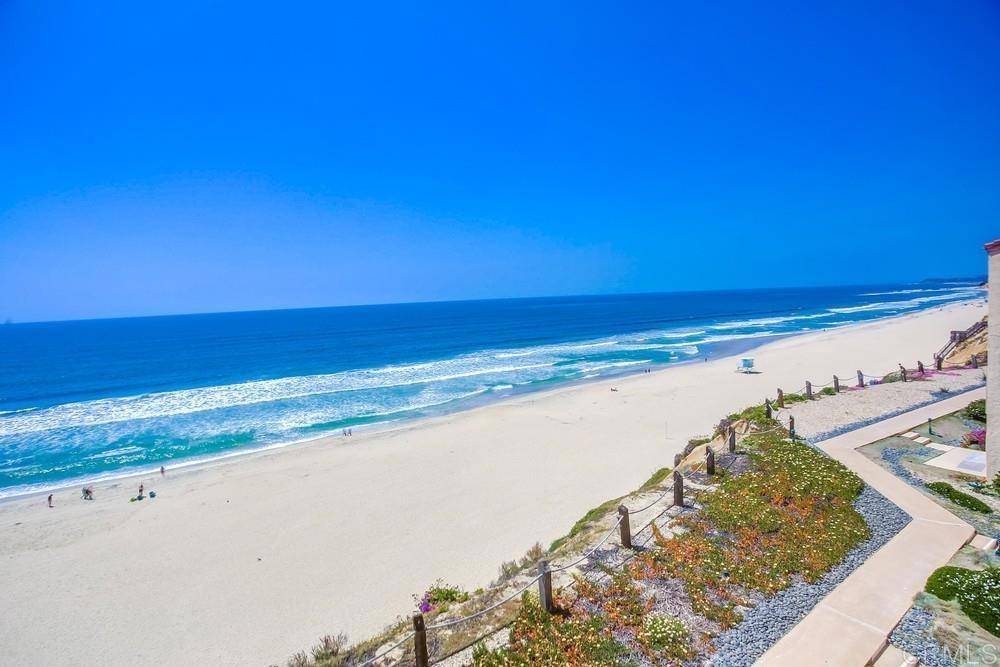 Solana Beach, CA 92075,441 S Sierra Ave #304