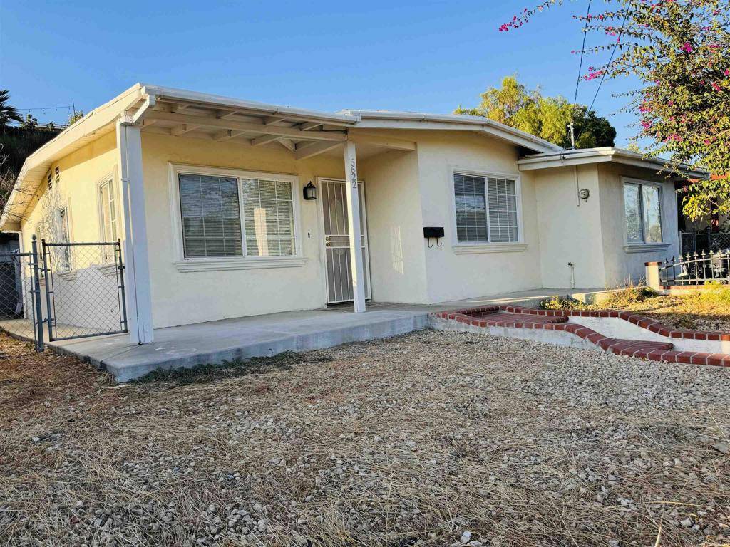 San Diego, CA 92105,5622 Michael  st
