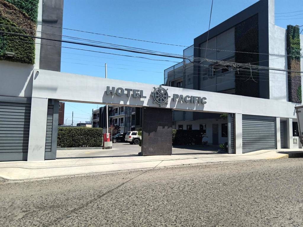 Outside Area (outside U.s.) Foreign Country, BC 99999,2251 Calle Durango