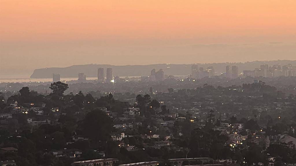 La Mesa, CA 91941,9542 Ridgecrest DR