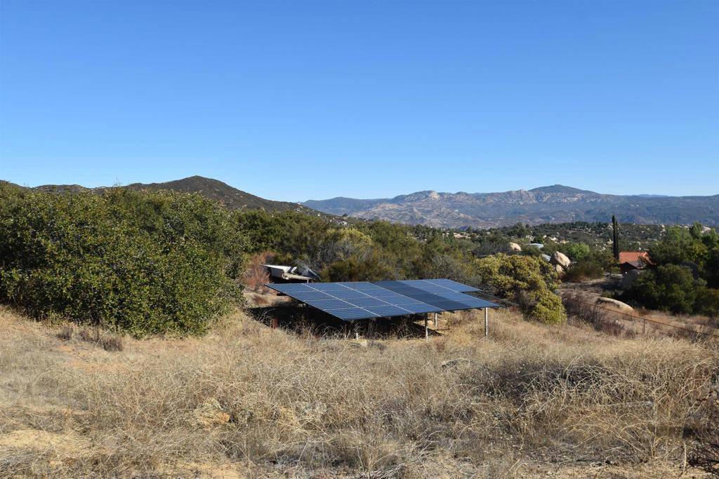 Jamul, CA 91935,2090 Mother Grundy Truck TRL