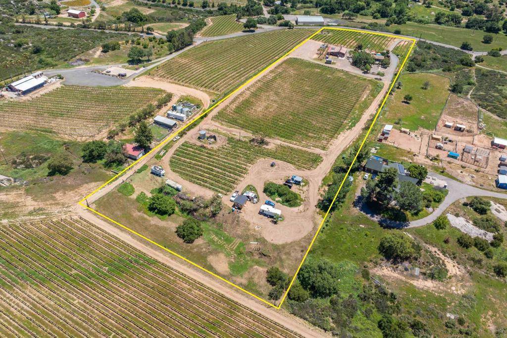Ramona, CA 92065,25260 E Old Julian Hwy