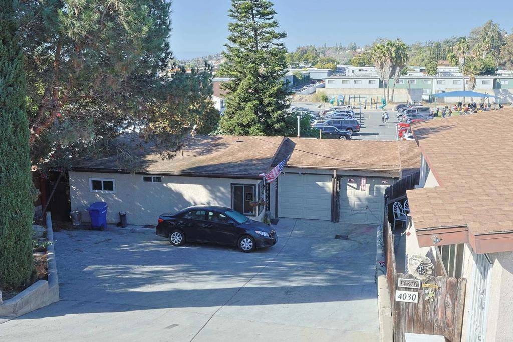 Spring Valley, CA 91977,4026 30 N Bonita Street