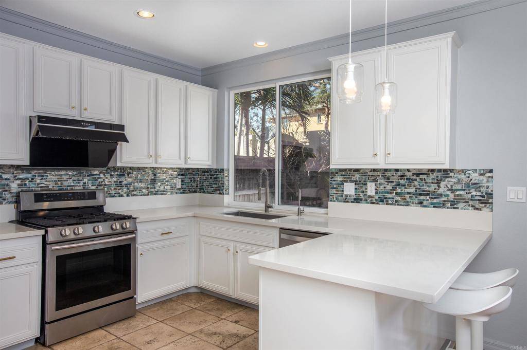 Chula Vista, CA 91915,2997 Weeping Willow