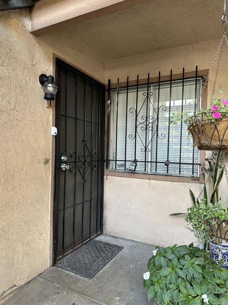 San Ysidro, CA 92173,879 san ysidro #1