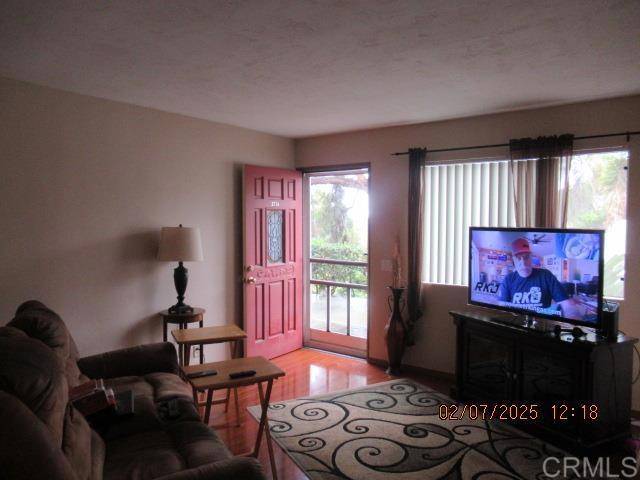 Bonita, CA 91902,3734 38 Bonita Canyon RD